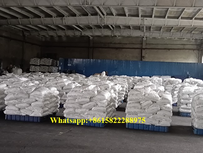 Soude caustique 25 kg bon prix d'usine