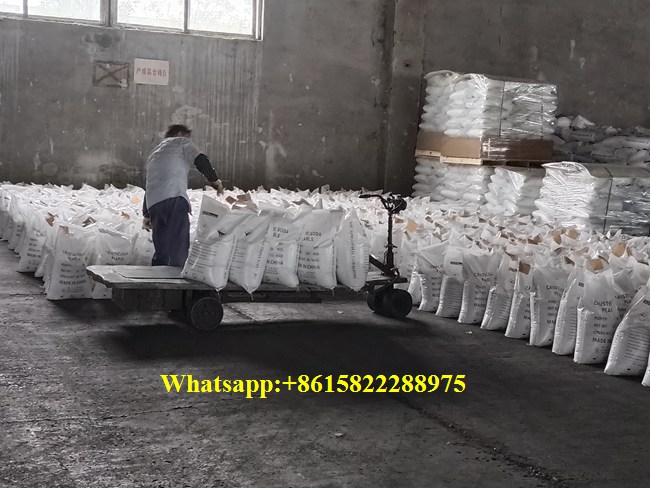 Soude caustique 25 kg stock pr&ecirc;t &agrave; livrer