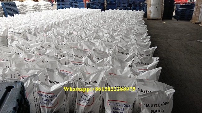 Soude caustique NaOH pure qualit&eacute; industrie utilisation multiple