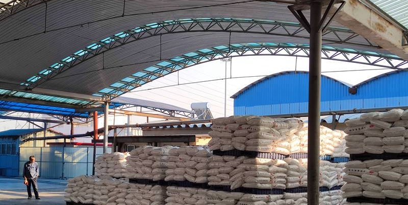 Sosa c&aacute;ustica barata stock disponible todo el tiempo