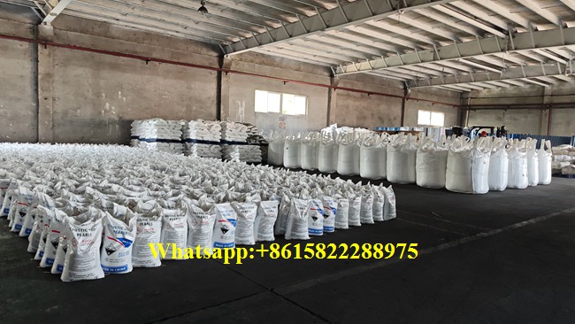 Caustic soda flakes from professional suppliers